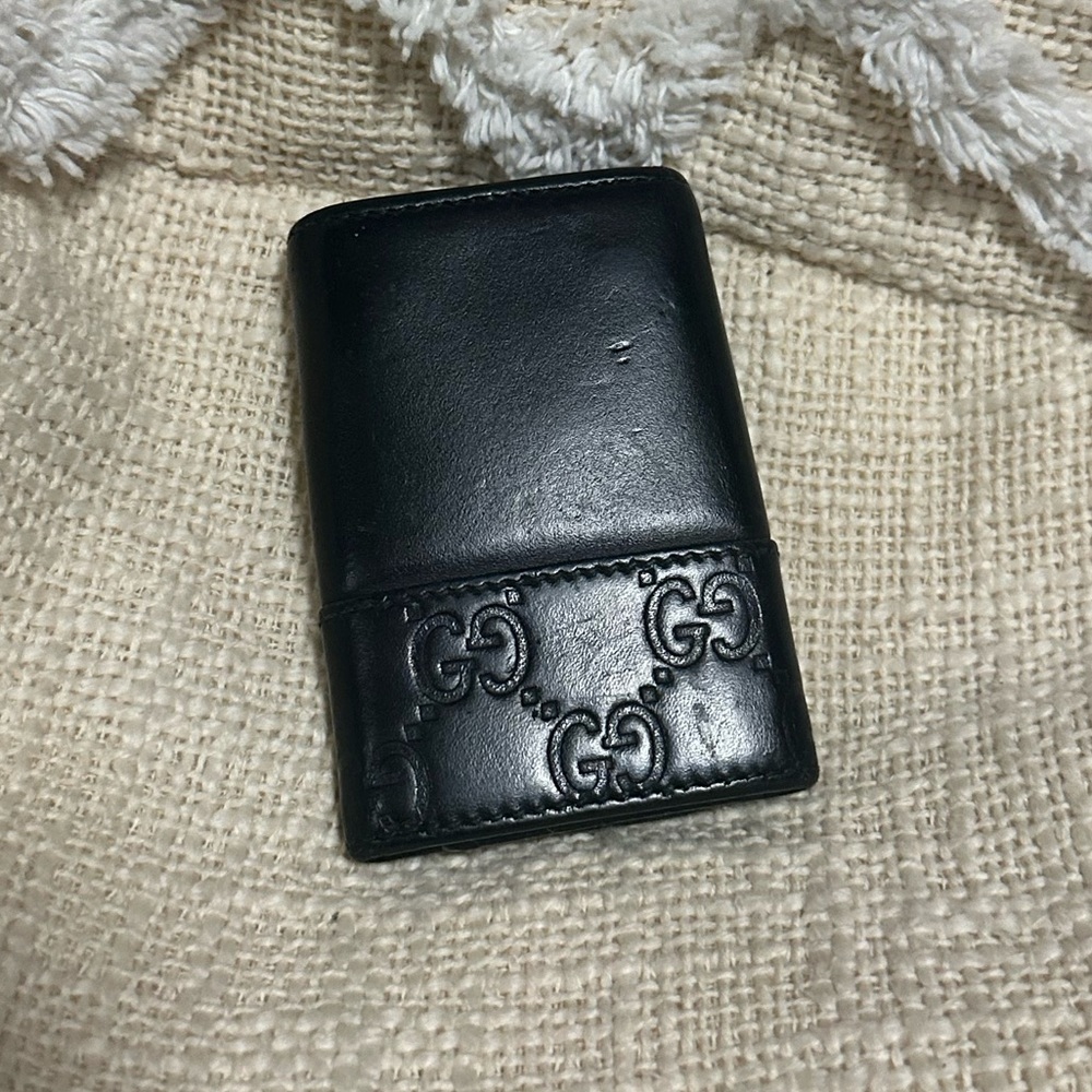 Authentic GUCCI keyholder
